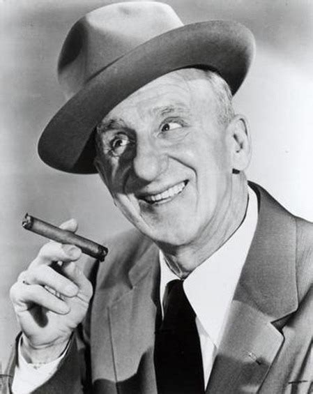 The 1943 tex avery cartoon what's buzzin' buzzard featured a vulture with a voice that sounded like jimmy durante. Jimmy Durante the Comedian, biography, facts and quotes