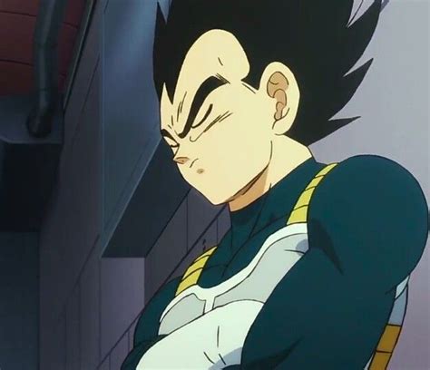 Throughout the years, the dragon ball series experiments with the concept of super saiyans in creative ways, for both better and for worse. Vegeta||Dragon Ball Super:Broly | Anime, Personagens de ...