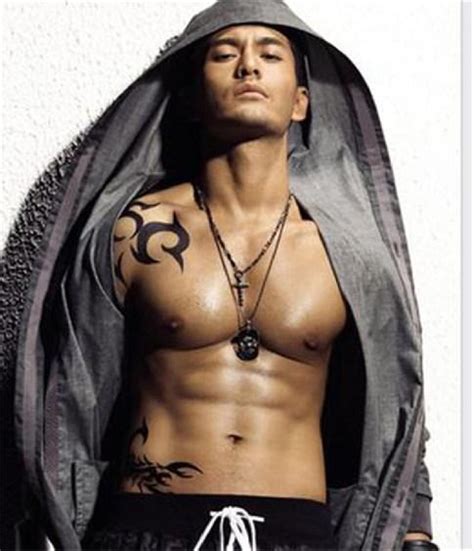 May 31, 2021 · 本文摘自<常春月刊>459期 文／吳依桑 在醫學發達的現在，全身性紅斑狼瘡仍是一種原因不明的自體免疫系統疾病，最典型的症狀就是臉部皮膚會出現. 彭于晏黃曉明領銜肌肉男星軍團 分享健身心得 - 每日頭條