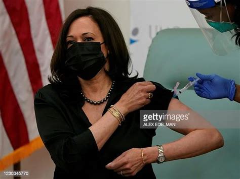 Registered Nurse Patricia Cummings Administers The Covid 19 Vaccine