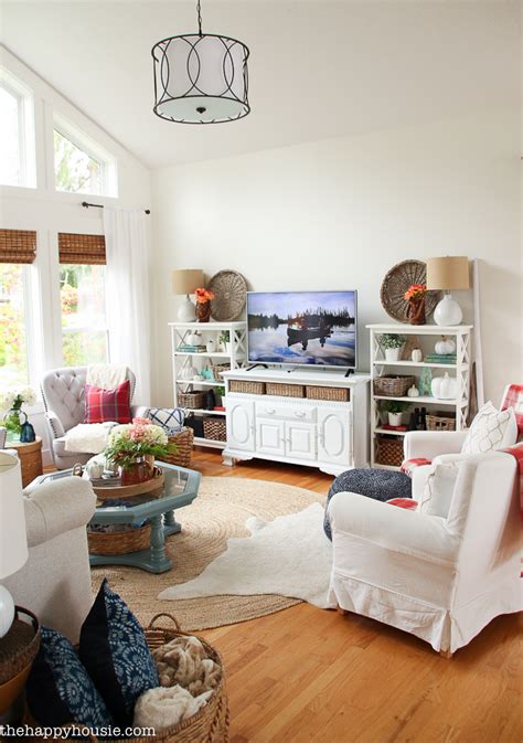 Vapor trails by benjamin moore house by hoff. 17 of the Prettiest Neutral Paint Colors | Making Lemonade