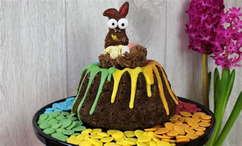 Denn durch das fett in kakao und schokolade wird der kuchen saftiger. Bunter Karotte-Mohn Kuchen | Karotten kuchen, Kuchen ...