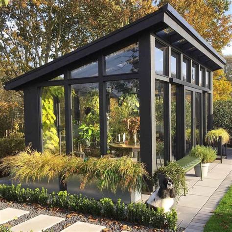 20 Awesome Backyard Greenhouse Ideas For Gardening Enthusiasts Backyard Greenhouse Modern