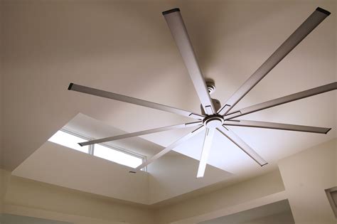 Shop the latest commercial ceiling fans and choose from top modern and contemporary designer brands at ylighting. Large commercial ceiling fans - Lighting and Ceiling Fans