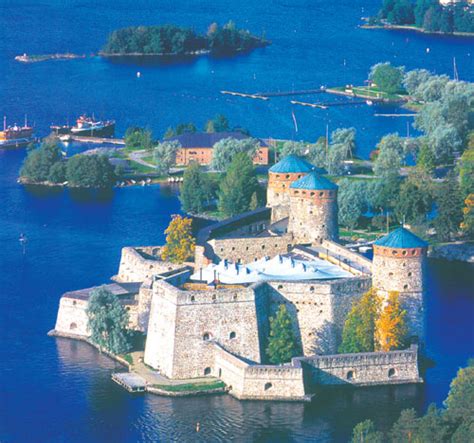 Největší jezera jsou vänern a vättern. Švédsko a Fínsko - O škole