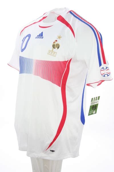 By the best way, it is my first gta pores and skin ever. Adidas Frankreich Trikot 10 Zinedine Zidane WM 2006 Weiß ...