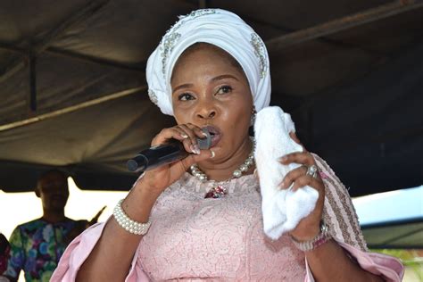 The latest news in nigeria and world news. Tope Alabi Steps Up Her Stage Peformance | City People ...