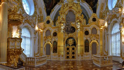 Le palais catherine à pouchkine, la palais et parc de pavlovsk, la résidence de peterhof. RUSSIE - Saint Petersbourg - l'Ermitage chapelle du palais ...