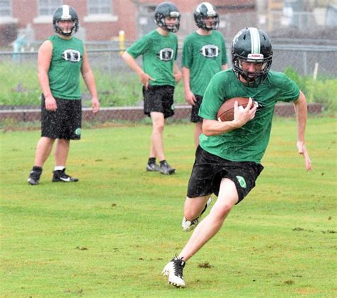 Prep Football Holly Pond Excited Ahead Of Year 1 Under Moss Sports