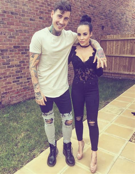 Stephanie Davis Instagram Pics Prove Love With Jeremy Mcconnell Is Back