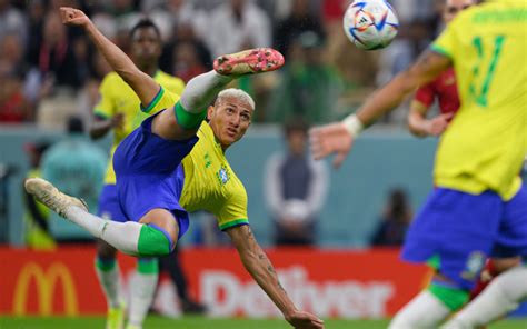 qatar 2022 richarlison protagoniza el mejor gol de la primera jornada fotogalería aristegui