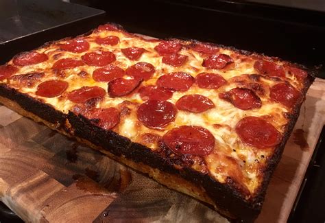 [homemade] Detroit Style Pepperoni Pizza R Food