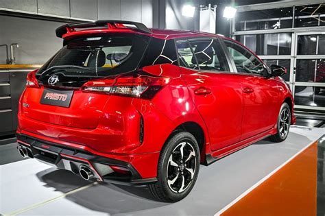 Toyota Yaris 2023 รุ่นปรับโฉมที่คุณจะได้เลือกชุดแต่ง 3 แบบ