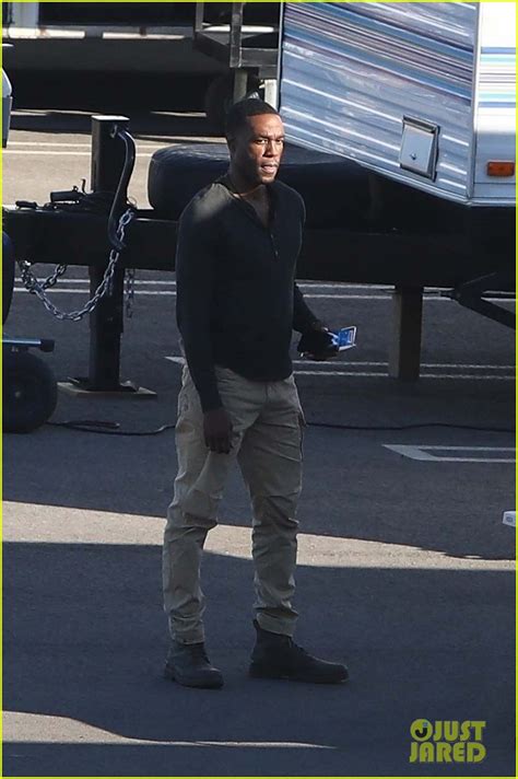Jacob benjamin gyllenhaal is an american actor and film producer. Jake Gyllenhaal Gets to Work Filming New Action Flick ...