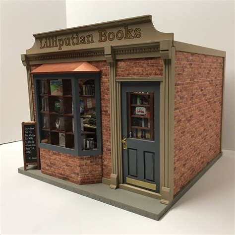 Lilliputian Book Store Jeepers Dollhouse Miniatures
