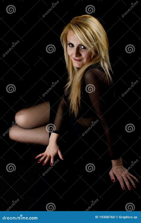 Blont Erotiskt Poserar Sexigt Arkivfoto Bild Av
