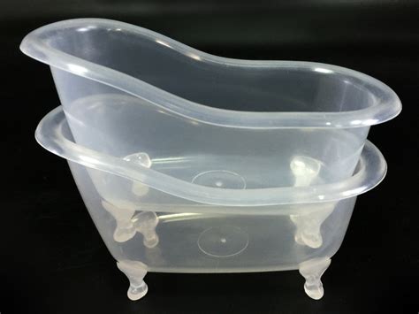 This is similar to bomber man in that it has a strong arcade feel and similar gameplay. mpk plastic bathtub soft serve ice cream tub cup PP