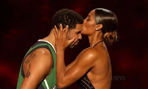 Skylar Diggins Kissed Rapper Drake At The 2014 Espys