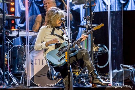 Chrissie Hynde And The Pretenders New England Rock Review