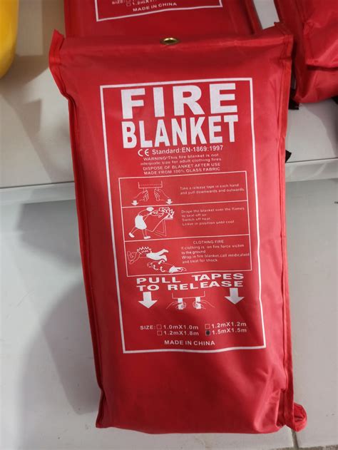 Fire Blanket Alat Pemadam Api Yang Aman Dan Mudah Dipakai Pt Sukses