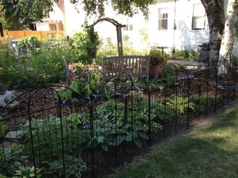 Lowe's offers a contractor card and home depot does not. Garden Border Fence - Summer Scroll-860053 at The Home Depot $14.97 / each. Assembled Width (in ...