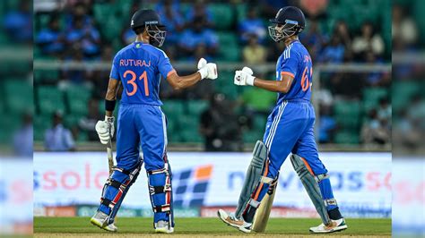 India Vs Australia Live Score 3rd T20i Yashasvi Jaiswal Ruturaj