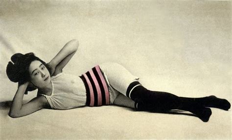 40 colorized photos of japanese bathing beauties in the early 20th century ~ vintage everyday
