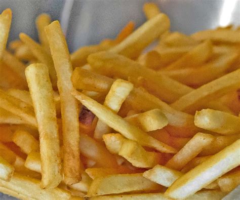 12 French Fry Facts For The True Crimson Coward Potato Fans