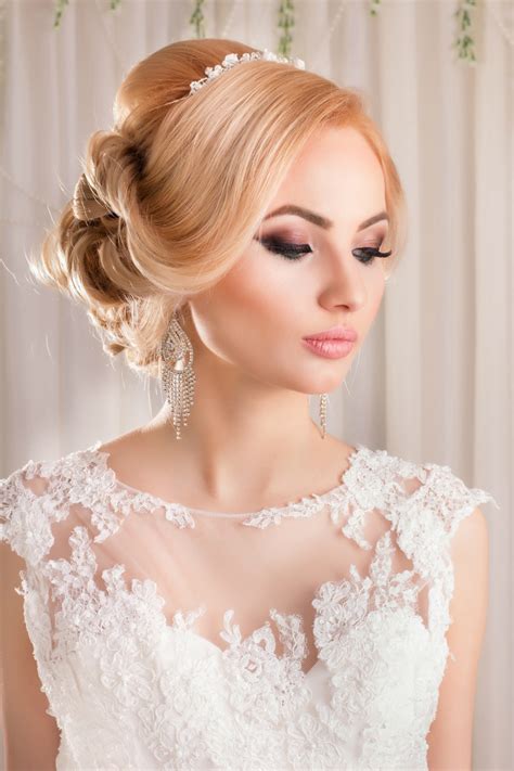 40 Wedding Hairstyles Youll Absolutely Want To Try Mom Fabulous