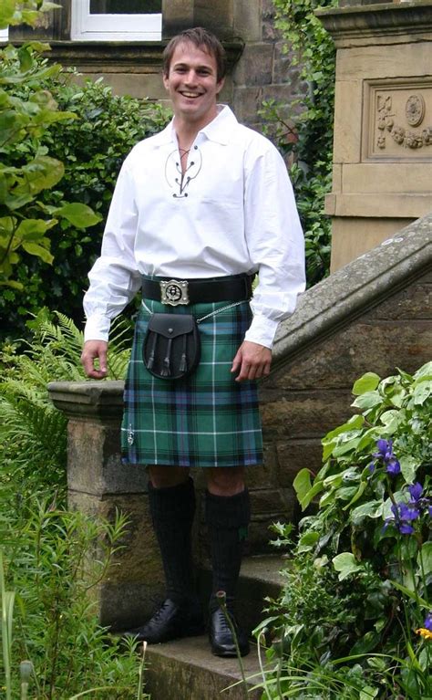 Essential Scotweb Seven Yard Traditional Kilt By Scotweb Men In Kilts