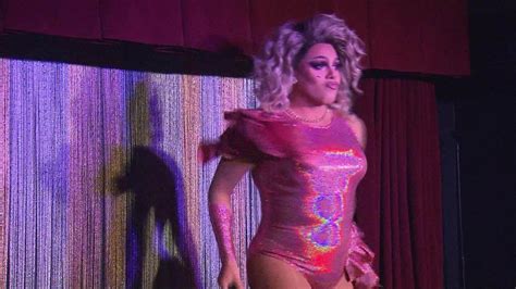 conoce a la aclamada drag queen latina video cnn
