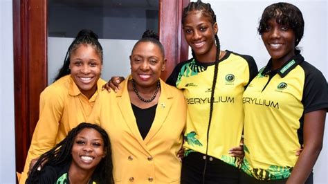 jamaica to reward netball world cup bronze medal winning sunshine girls