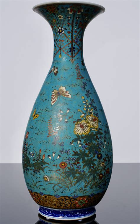 Japanese Meiji Cloisonné Porcelain Seizo Shippo Vases Avantiques