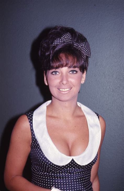 Suzanne Pleshette My Favorite Tv Wife The Bob Newhart Show From