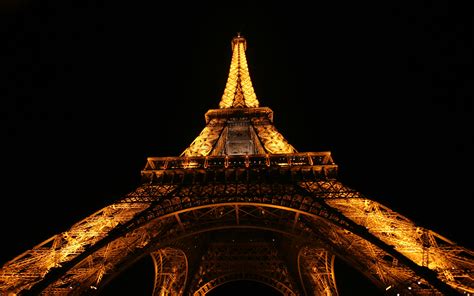 Fonds Decran 3840x2400 France Tour Eiffel Nuit Paris Vue De Dessous