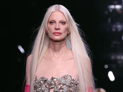 Kristen Mcmenamy Says She ‘fed Up On Valentino Runway After Viral