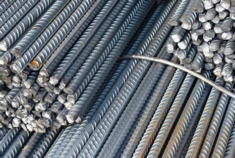 Le treillis métallique soudé est un grillage métallique composé de fil d'acier à faible teneur en carbone ou de fil d'acier inoxydable. Fer à Beton - Bricosen