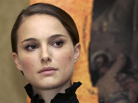 Natalie Portman Full Hd Wallpaper And Background Image 2560x1920 Id