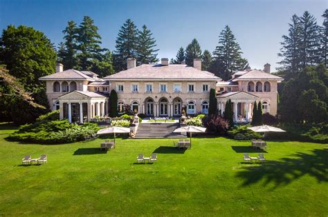 For A Taste Of The Gilded Age Visit These Stunning Historic Mansions