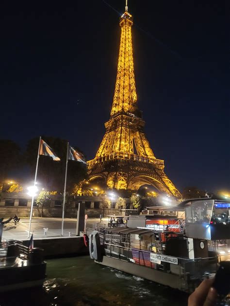 Eiffel Tower Skip The Line Summit Access And Seine River Cruise Paris