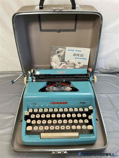 Newbieish Here Can Someone Tell Me Why The Bidding Is So Nuts For This Typewriter R