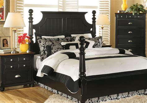 Ashley furniture are available in various materials such as wood, cane, bamboo and soft sets, to cater to unique aesthetic choices and provide ultimate comfort to the user choose from the innumerable pieces and curated sets of ashley furniture on alibaba.com to give any space an innovative look. Ashley Furniture 14 Piece Bedroom Set Sale | Bedroom ...