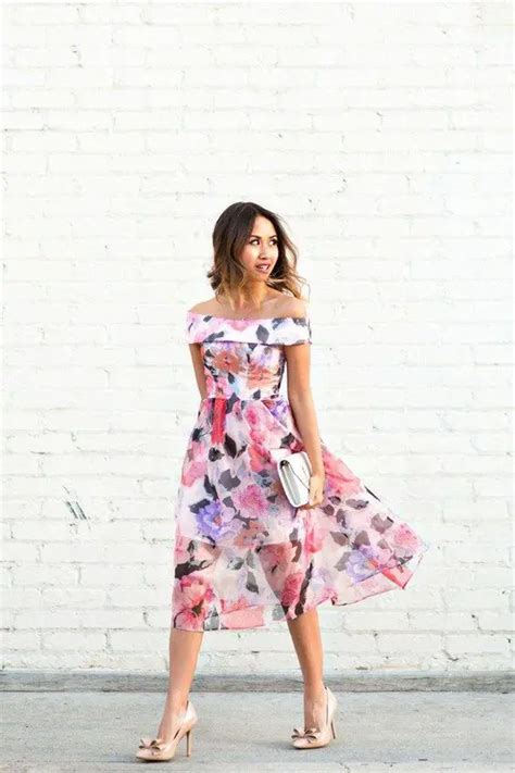 Best Shoes To Wear With A Floral Dress 9 Cute Ideas