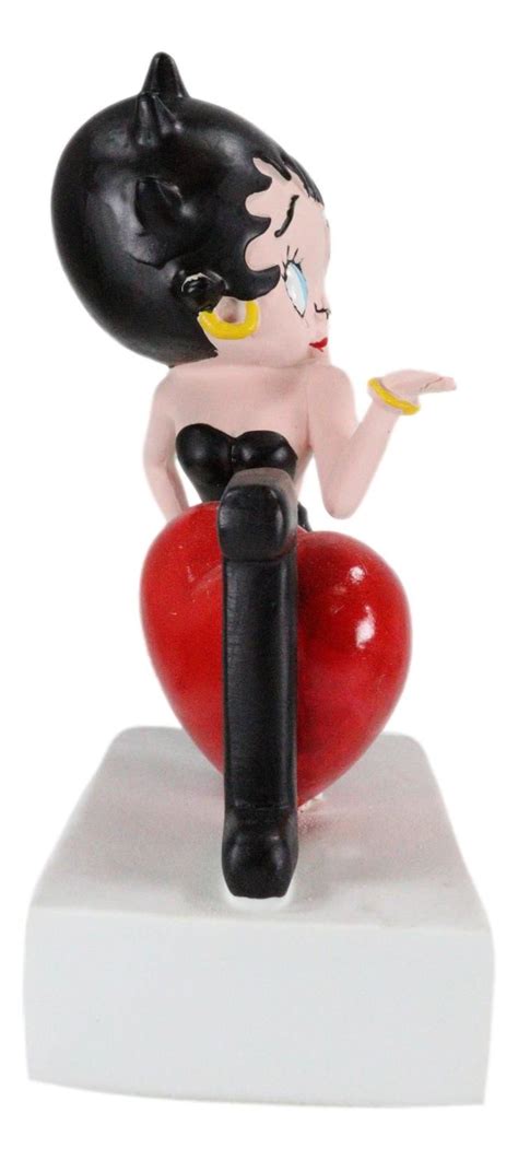 This Adorable Betty Boop Signature Collection Sculpture Measures 575