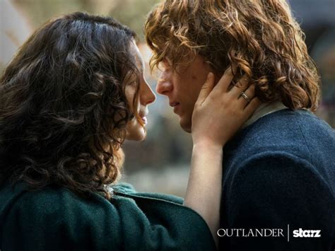 New Official Photo Of Jamie And Claire In Outlander Season Two