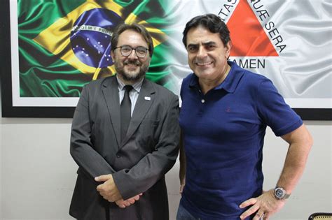 Deputado Domingos Sávio informa ao SITRAEMG que só votará a reforma se