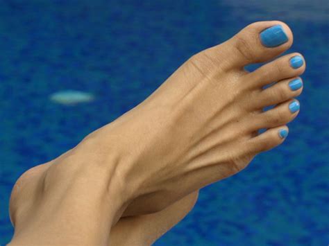 Pin By Mason Davis On Sexyy Blue Toes Beautiful Feet Beautiful Toes