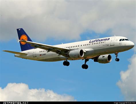 D Aiqt Airbus A320 211 Lufthansa Svido Stas Jetphotos