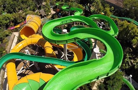 The Longest Waterslide In The World Exploramum And Explorason