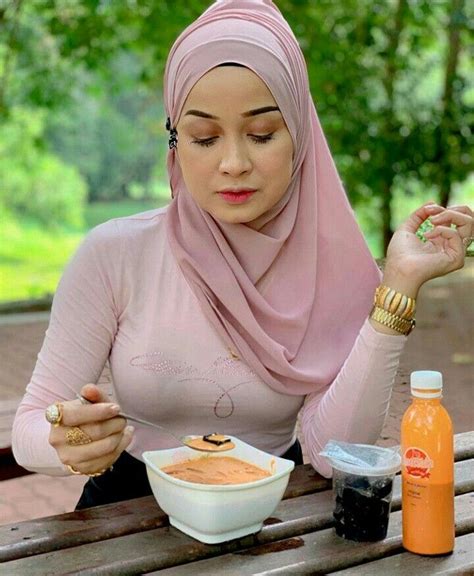 Pin Oleh Azizikong Di The Beauty Of Hijab Jilbab Cantik Dan Instagram